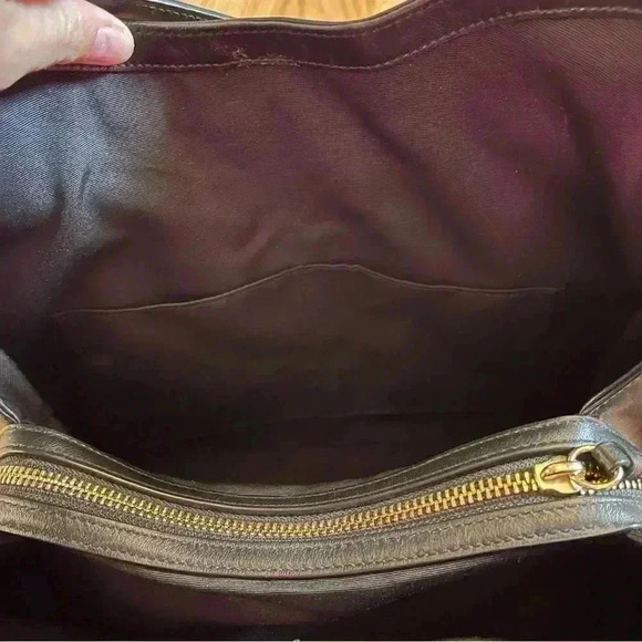 Coach solid black leather gold hardware 3 section shoulder bag purse - Picture 11 of 15